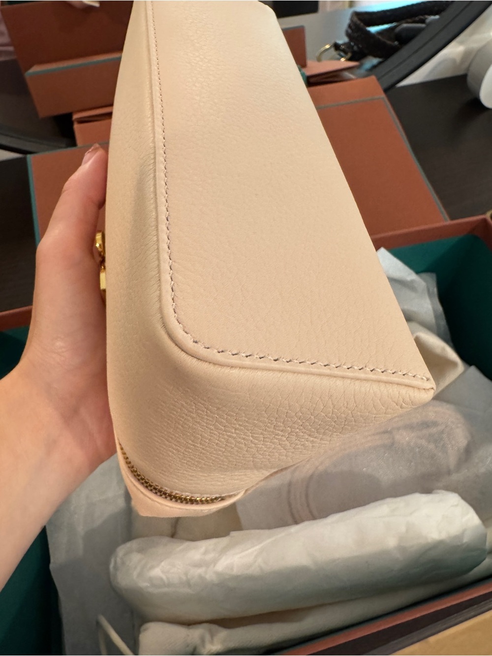 Loro Piana 19 Bag Tender Cream Pebbled Leather_Brand new - Picture 2 of 4